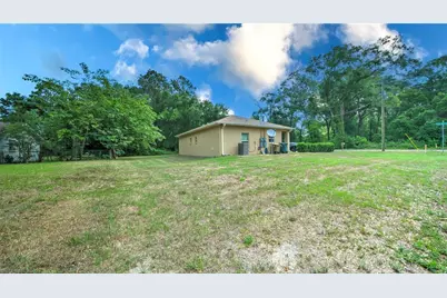 1404 NW 18th Avenue, Ocala, FL 34475 - Photo 5