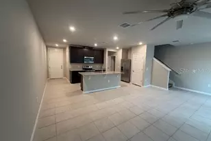 911 Robin Holly, Ocoee, FL 34761 - Photo 3