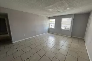 2773 L B McLeod Rd, Orlando, FL 32805 - Photo 3