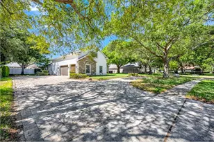 9548 Crown Prince Ln, Windermere, FL 34786 - Photo 3