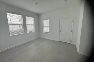 5633 Fiona Ln, Saint Cloud, FL 34771 - Photo 3