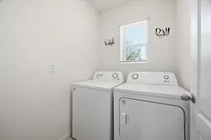 289 Gina Ln, Davenport, FL 33837 - Photo 5