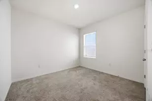 289 Gina Ln, Davenport, FL 33837 - Photo 11