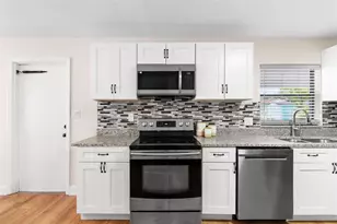 2233 Wolf Rd, Orlando, FL 32808 - Photo 13