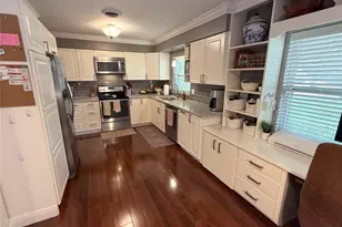 3235 Inverness Ct, Orlando, FL 32806 - Photo 11