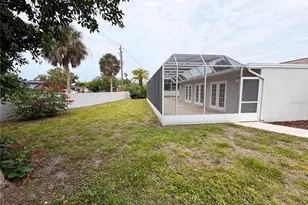 1301 Lucaya Ave, Venice, FL 34285 - Photo 35