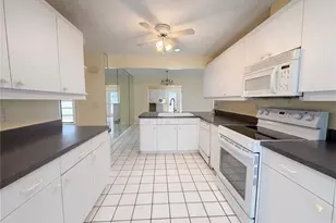 1301 Lucaya Ave, Venice, FL 34285 - Photo 37