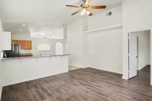 10748 Flycast Cir, Orlando, FL 32825 - Photo 7