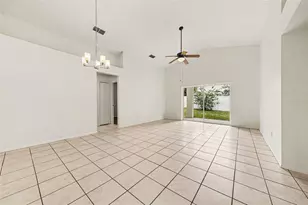 2107 Kilamanjaro Ct, Apopka, FL 32712 - Photo 3