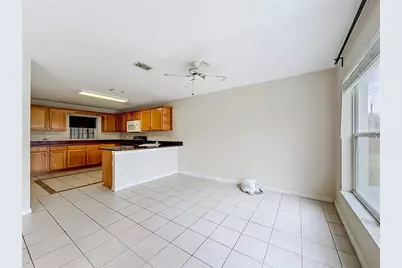 5306 Grove Crossings Boulevard, Orlando, FL 32839 - Photo 11