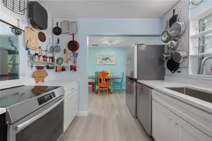 2702 S Shine Ave, Orlando, FL 32806 - Photo 13