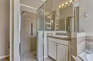 115 Crescent Moon Dr, Groveland, FL 34736 - Photo 11