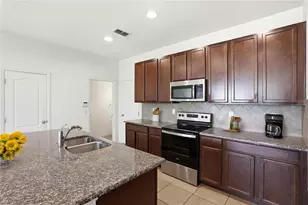 475 Merry Brook Cir, Sanford, FL 32771 - Photo 7