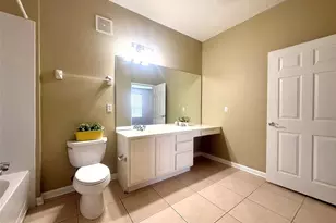 3314 Robert Trent Jones Dr, Orlando, FL 32835 - Photo 15