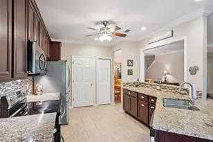 10530 Cypress Trail Dr, Orlando, FL 32825 - Photo 9