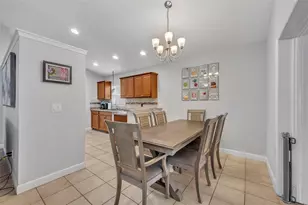 1921 Blue Fox Ct, Orlando, FL 32825 - Photo 9