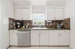 4943 Wishart Blvd, Tampa, FL 33603 - Photo 13