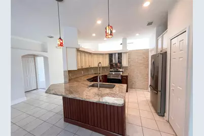 4241 Settlers Court, Saint Cloud, FL 34772 - Photo 3