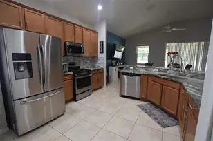 573 Kistler Cir, Clermont, FL 34715 - Photo 13