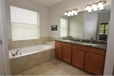 573 Kistler Circle, Clermont, FL 34715 - Photo 5