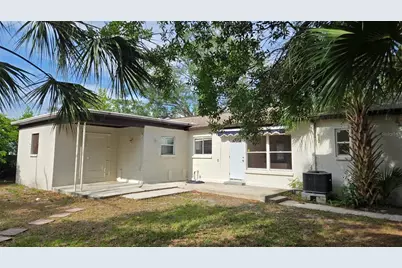 10206 N Oakleaf Avenue, Tampa, FL 33612 - Photo 3
