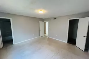 2751 L B McLeod Rd, Orlando, FL 32805 - Photo 7