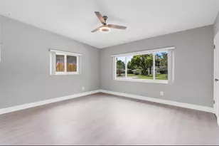 2215 Woodcrest Dr, Winter Park, FL 32792 - Photo 15