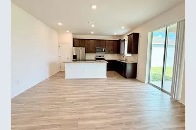 9544 Sandy Bluffs Circle, Parrish, FL 34219 - Photo 3