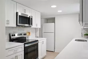 7019 Alvina Way, Orlando, FL 32822 - Photo 11