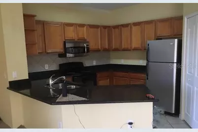 6121 Metrowest Boulevard #101, Orlando, FL 32835 - Photo 9