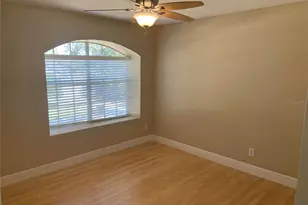 4527 Riverton Dr, Orlando, FL 32817 - Photo 9