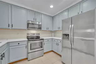 9051 Treasure Trove Ln, Kissimmee, FL 34747 - Photo 9