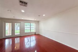 2972 Royal Tuscan Ln, Valrico, FL 33594 - Photo 3