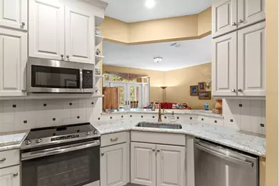 564 Grasslands Village Circle, Lakeland, FL 33803 - Photo 11