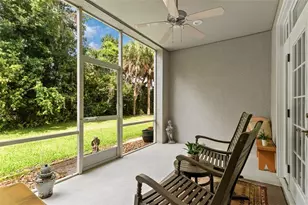 564 Grasslands Village Cir, Lakeland, FL 33803 - Photo 25