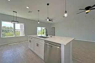 13558 Jeronimo Ln, Port Charlotte, FL 33981 - Photo 7