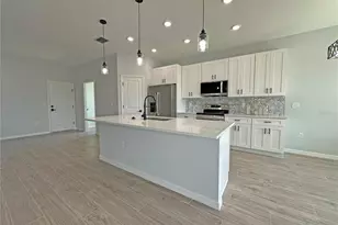 13558 Jeronimo Ln, Port Charlotte, FL 33981 - Photo 9