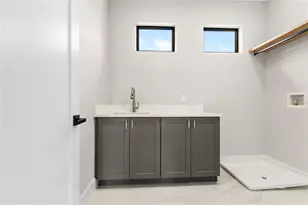 3807 Pelican Ln, Orlando, FL 32803 - Photo 41