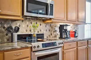 6506 Franconia Dr, Belle Isle, FL 32812 - Photo 17