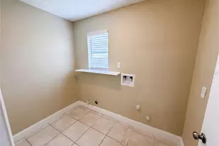 5447 Blueberry Dr, Orlando, FL 32811 - Photo 19