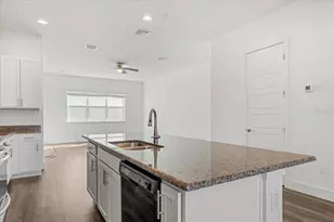 13031 Michael Callin Aly, Orlando, FL 32828 - Photo 3