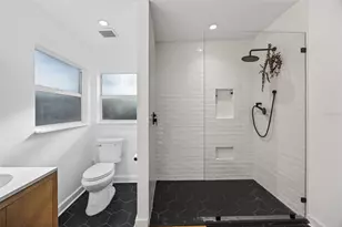 1330 S Bumby Ave, Orlando, FL 32806 - Photo 11