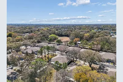 12715 Taylor Nicolas Drive, Tampa, FL 33612 - Photo 75