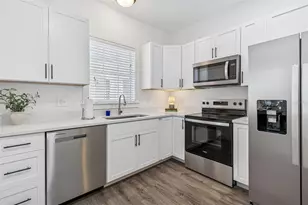 12715 Taylor Nicolas Dr, Tampa, FL 33612 - Photo 27