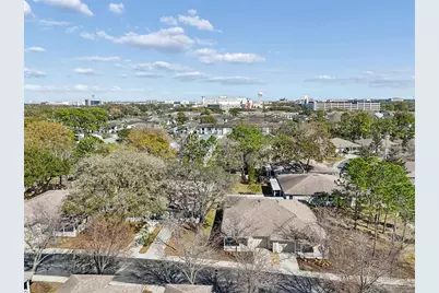 12715 Taylor Nicolas Drive, Tampa, FL 33612 - Photo 63