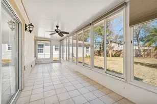 12715 Taylor Nicolas Dr, Tampa, FL 33612 - Photo 39