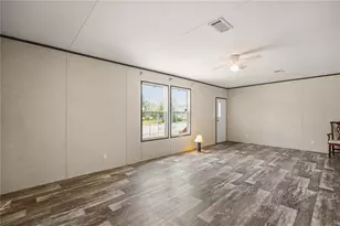 618 1 St St, Polk City, FL 33868 - Photo 5