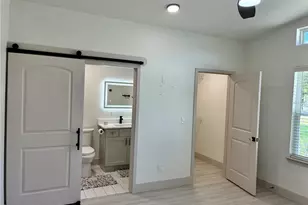 10230 NE 72nd St, Bronson, FL 32621 - Photo 15