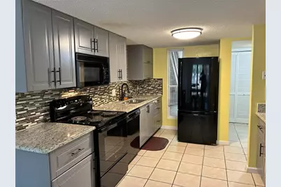 1810 NW 23rd Boulevard #180, Gainesville, FL 32605 - Photo 13