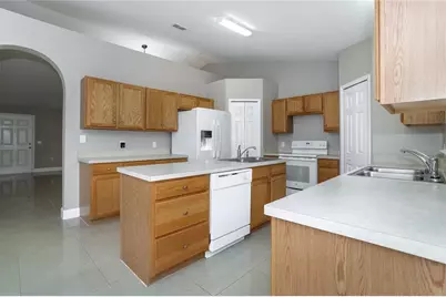 1118 Chesterfield Court, Kissimmee, FL 34758 - Photo 7
